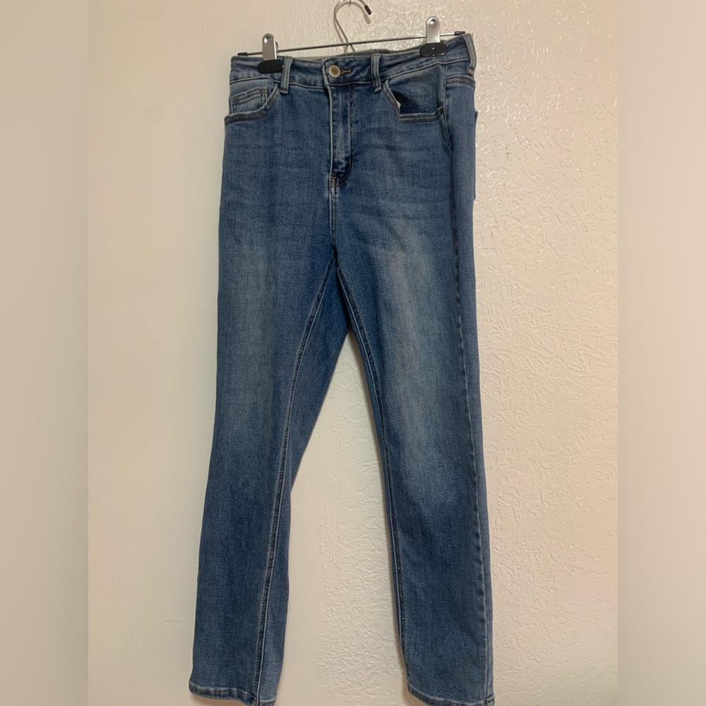 High-Rise Vintage Slim Straight Ankle Jeans